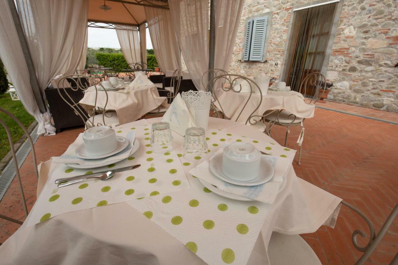 Agriturismo Casolare Lucchese Lucca Exterior foto